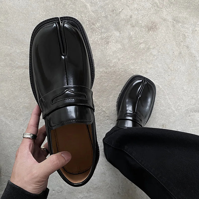Kyoto Split-Toe Loafer – Unisex